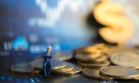 上海1月份拍牌下周六举行 警示价92100元